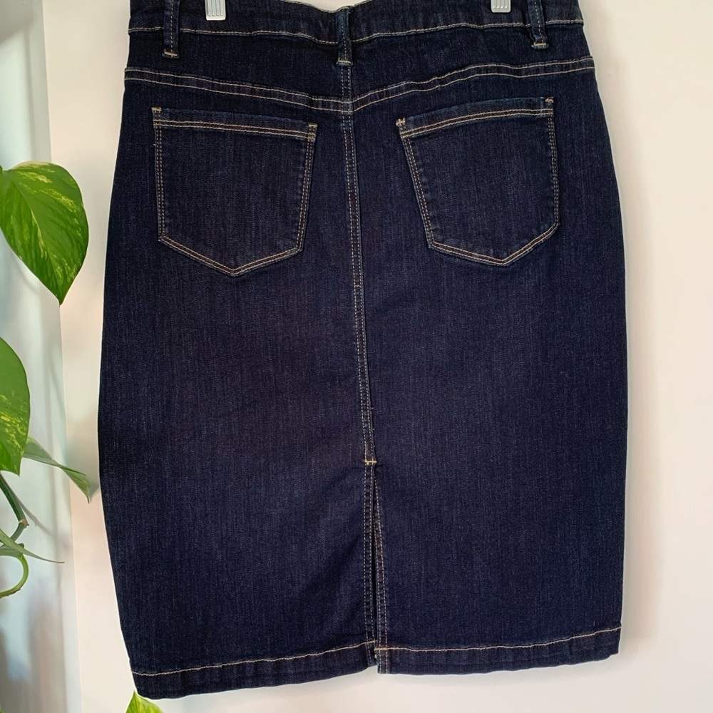 FDJ Elegant Indigo Denim Midi Skirt - Picture 3 of 6